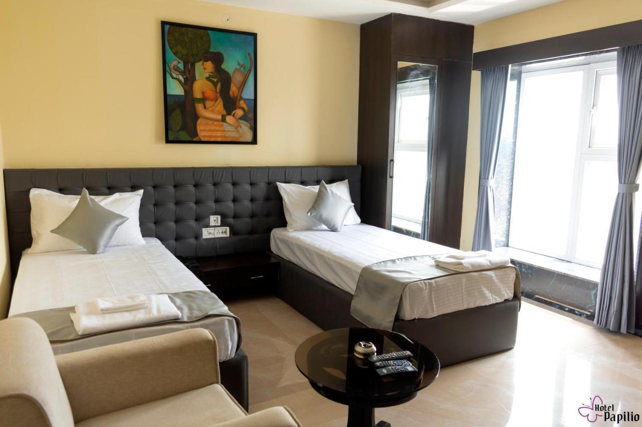 Hotel Papilio Malda Екстер'єр фото